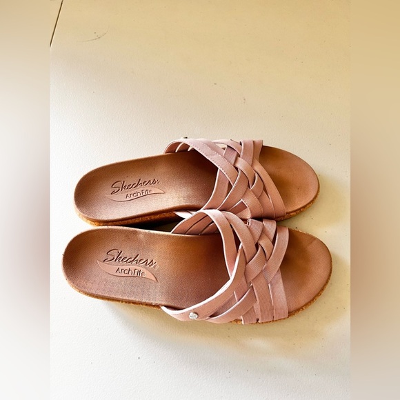 Skechers Arch Fit Bevelee Mauve Sandals Flip Flops Size 11 EUC - Picture 3 of 8
